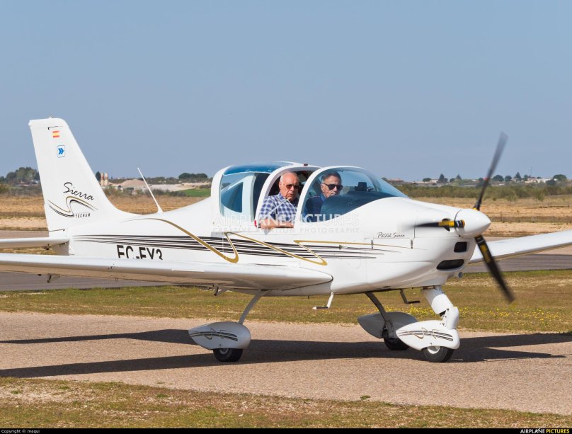 Tecnam p2002 Sierra