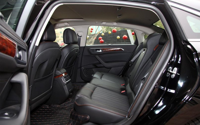 Dongfeng Aeolus e70 салон