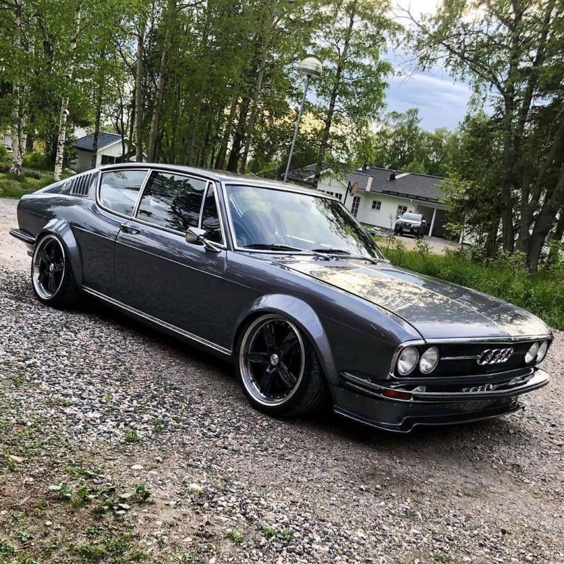 Ауди 100 купе