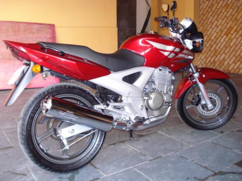 Honda Twister 250
