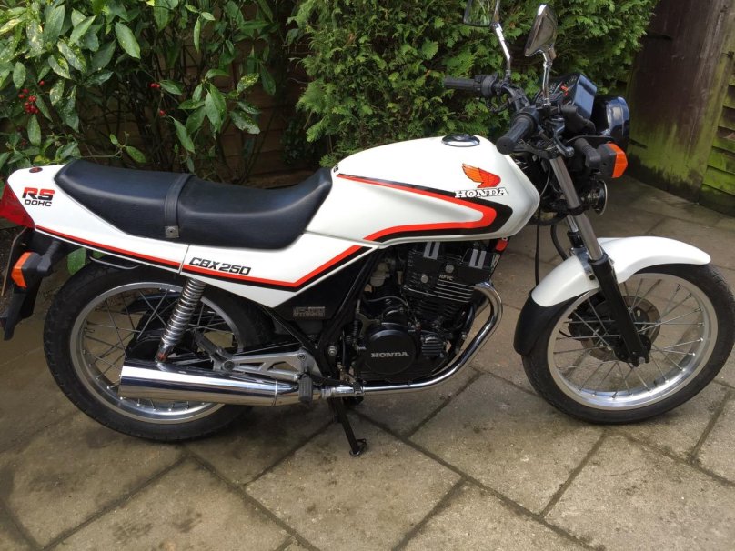Honda cbx250 s