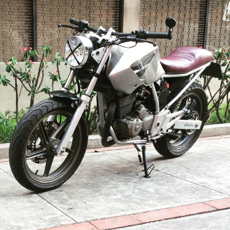 Honda Twister 250