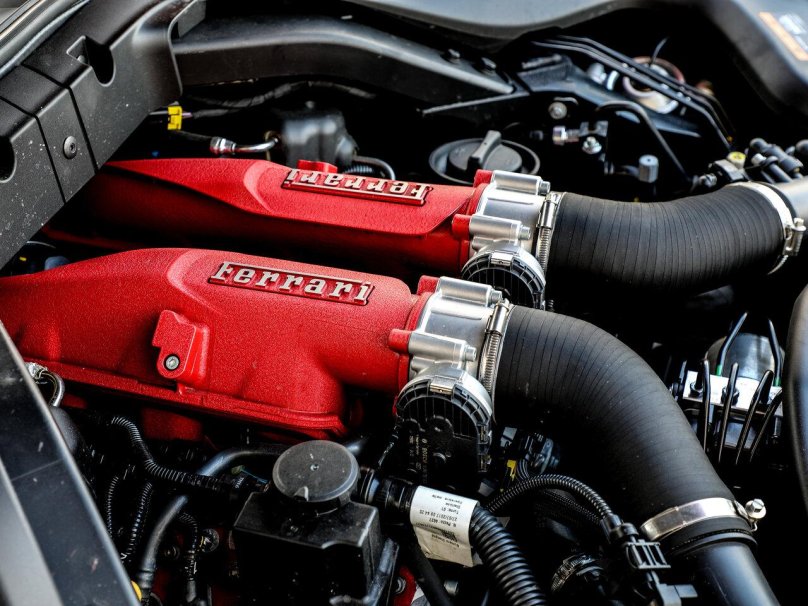 Ferrari Portofino engine