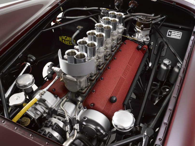 Ferrari Testarossa engine