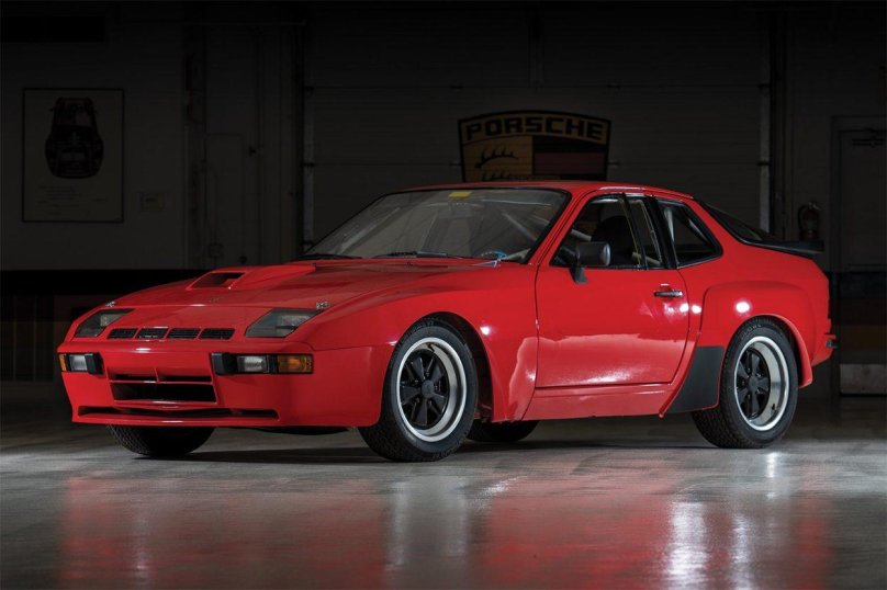 Porsche 924 Carrera GTS
