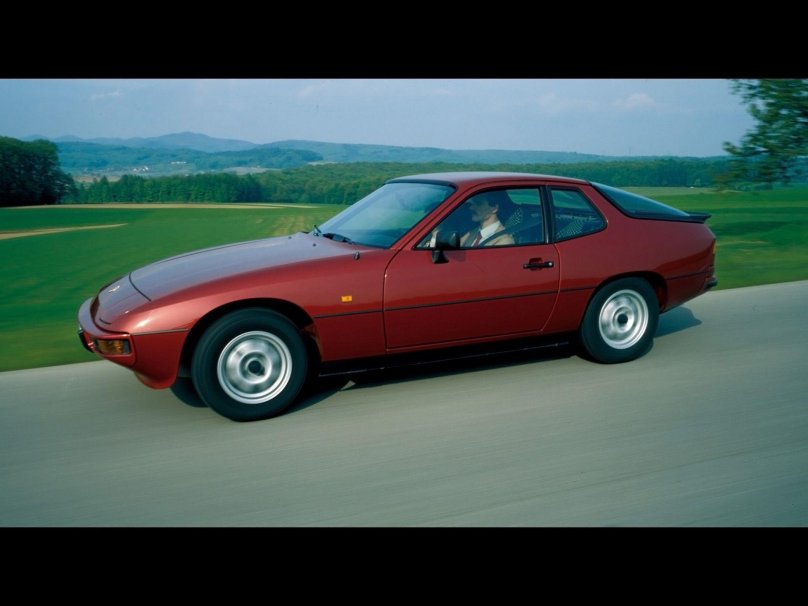 Porsche 924s