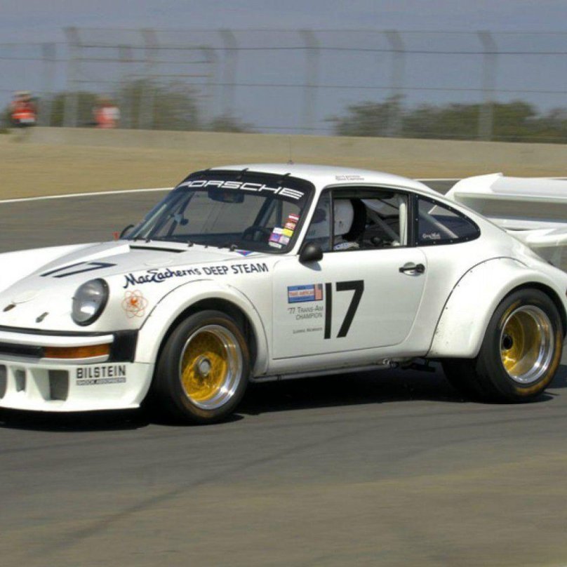 Porsche 913