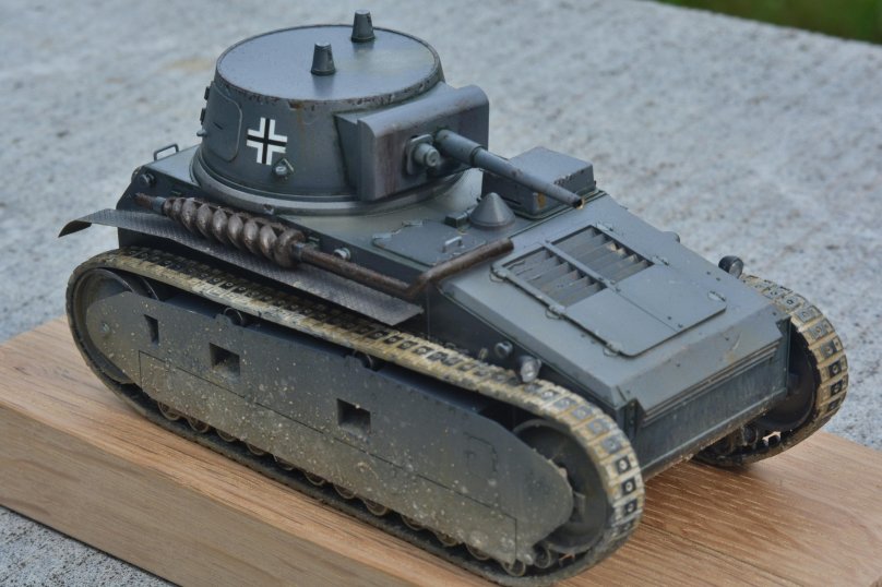 Leichttraktor 1/35 ICM