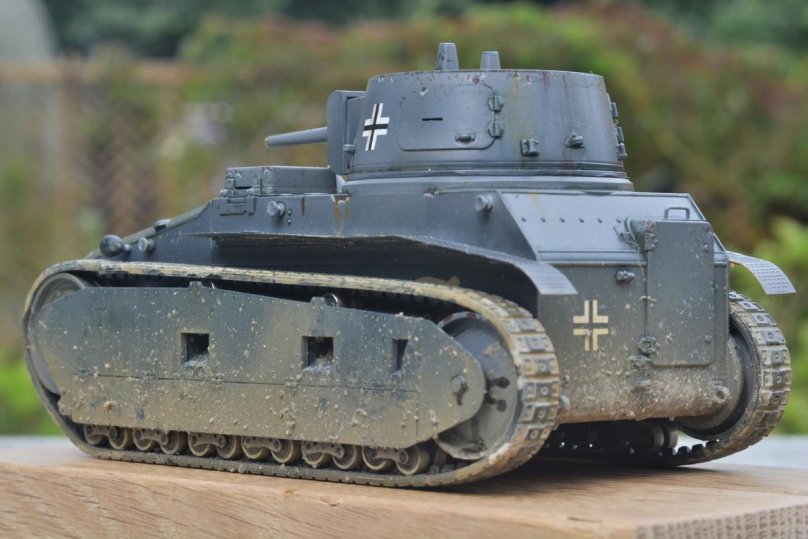 Leichttraktor 1/35 ICM