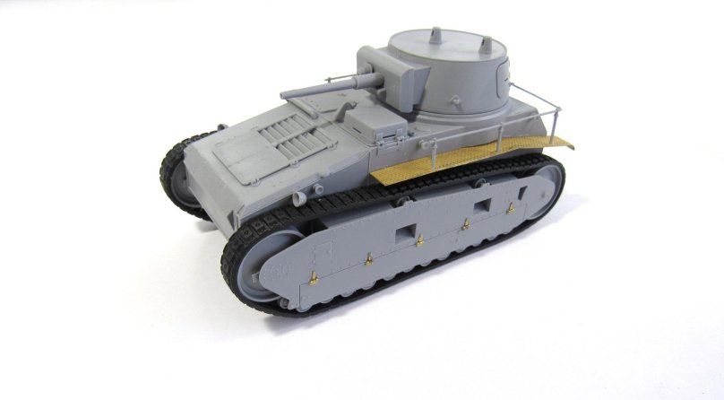 Leichttraktor 1/35 ICM