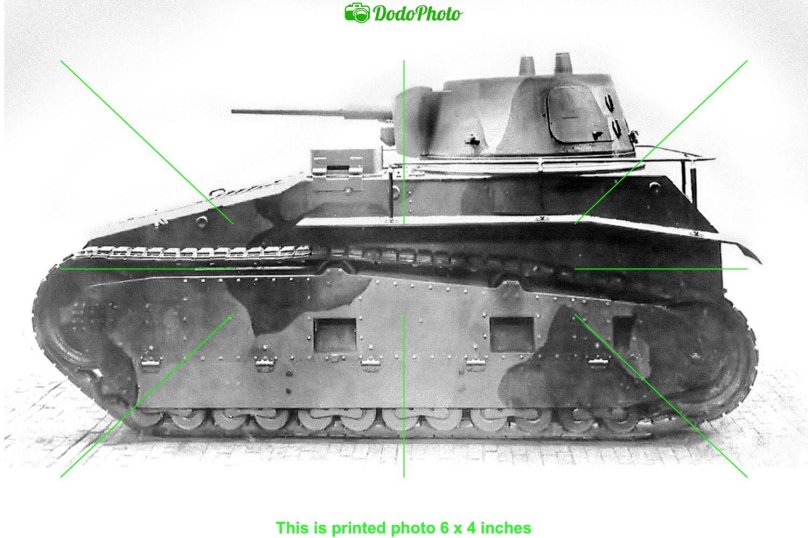 Танк Leichttraktor сбоку