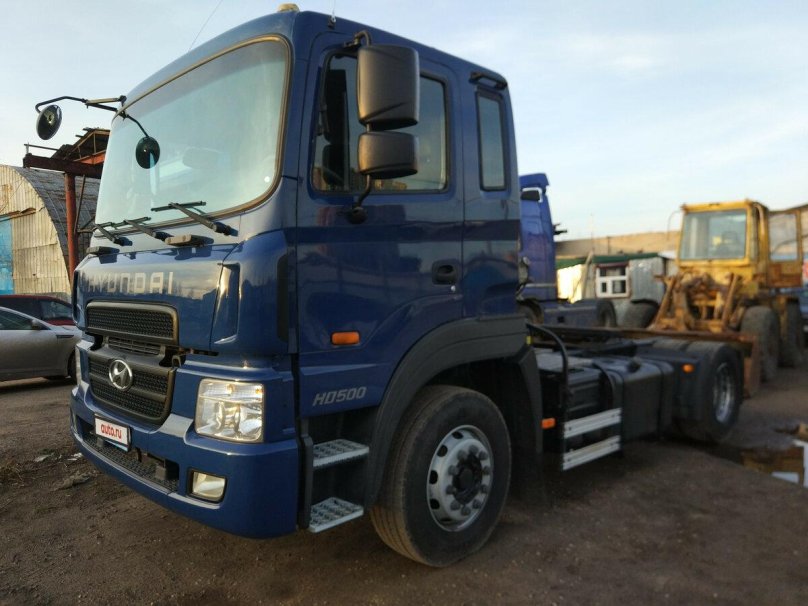 Хендай 450 тягач