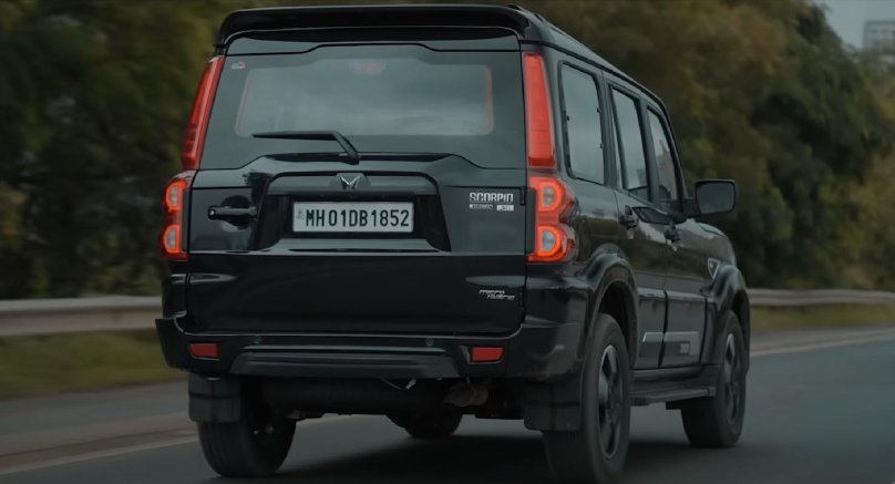 Автомобиль Mahindra Scorpio