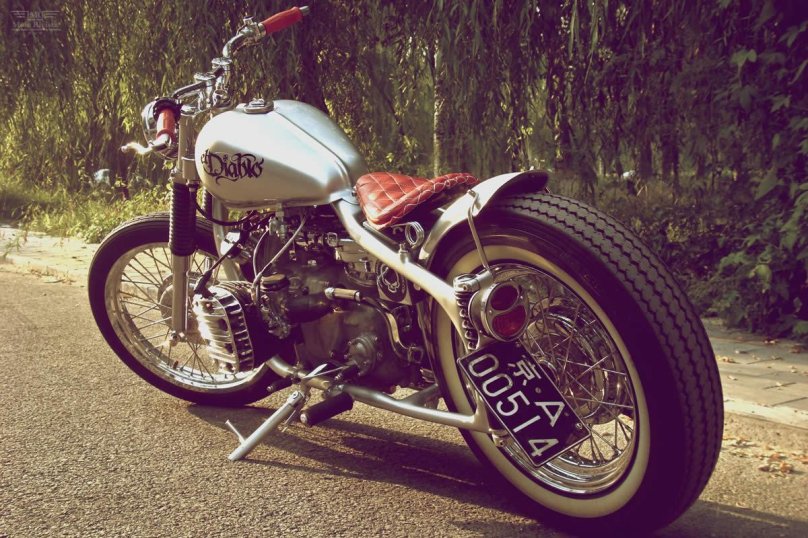 Мотоцикл Урал боббер