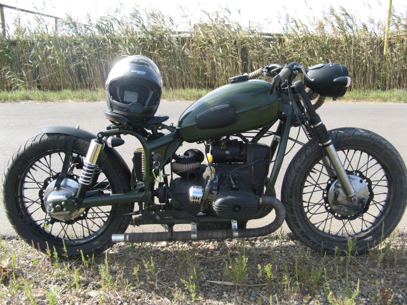 Bobber мотоцикл Урал