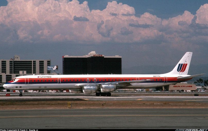 Douglas DC-8