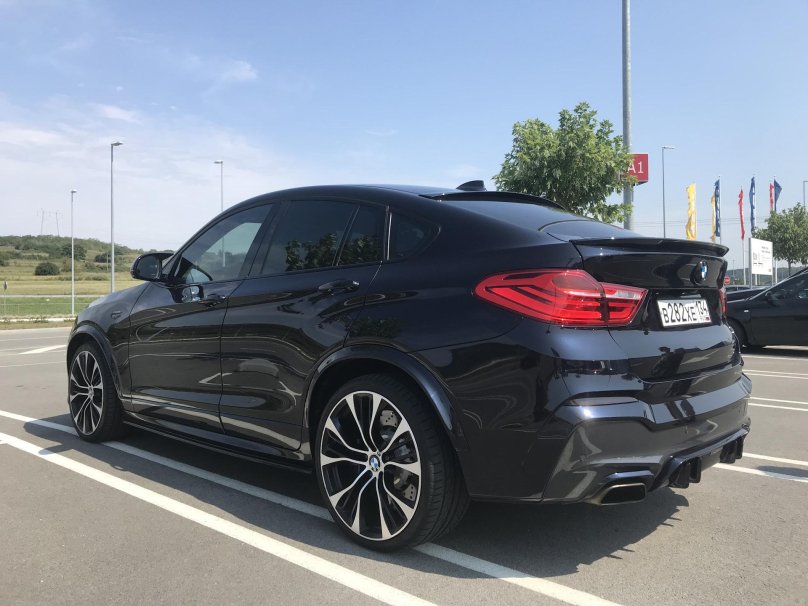 BMW x4 f26 r20