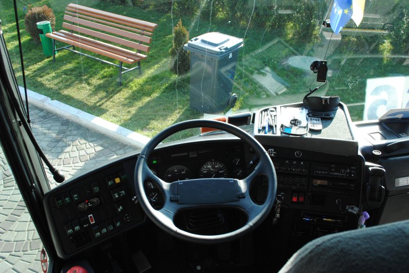 Setra 517 кабина