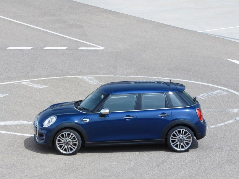 Mini Cooper 136