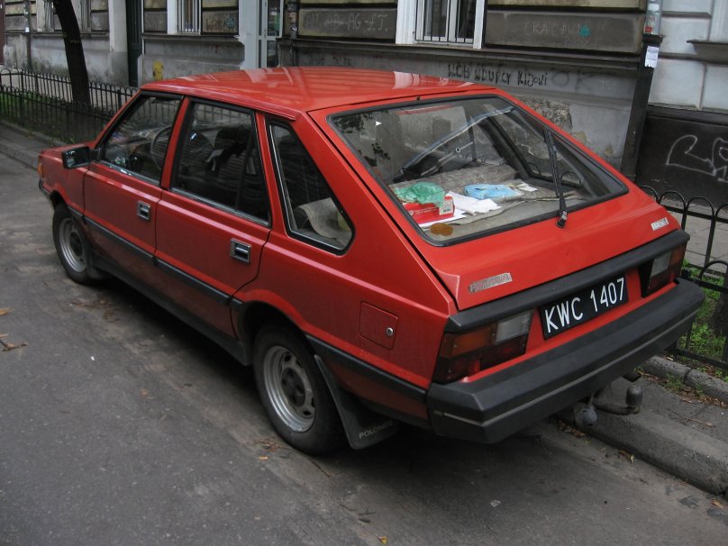 FSO Polonez седан