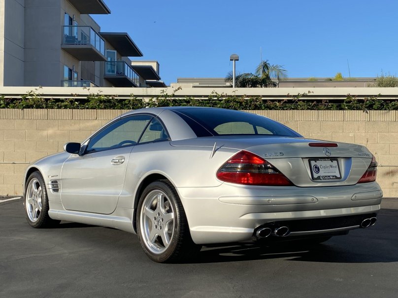 (2005) Mercedes SL 55 AMG
