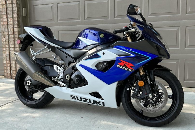 Suzuki GSXR 600 k7