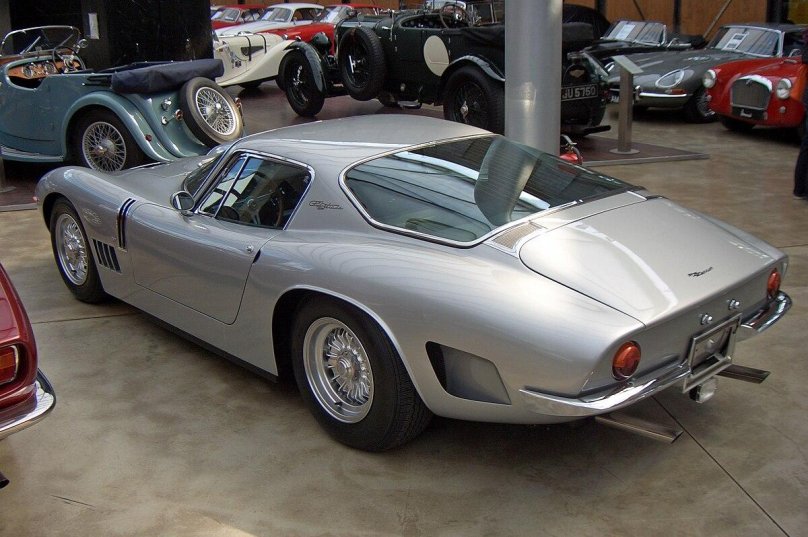 Bizzarrini логотип история