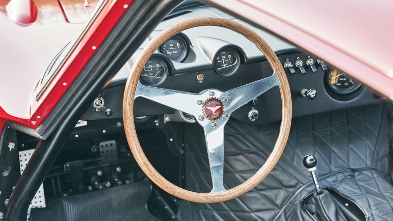 Bizzarrini 5300 gt Corsa Revival