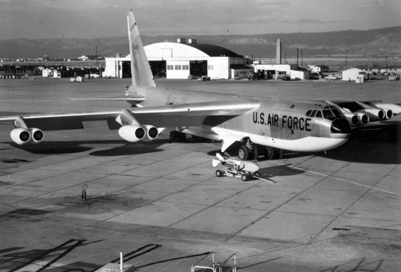 Boeing b-52