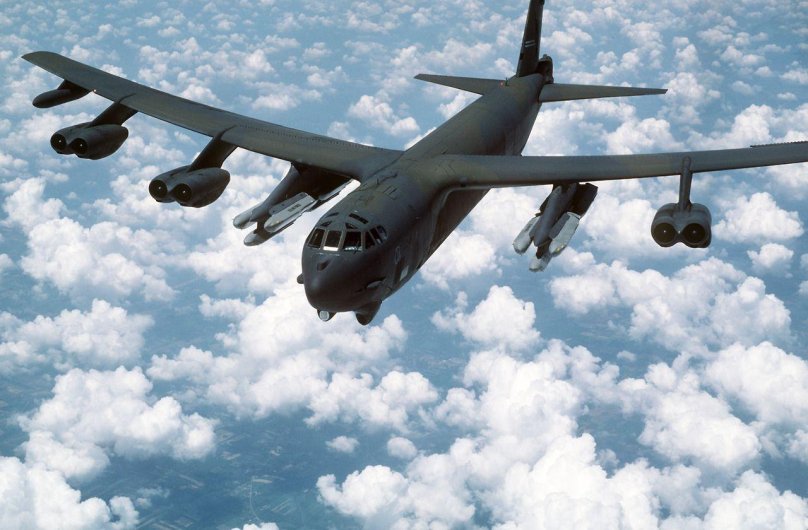 B-52h бомбардировщик