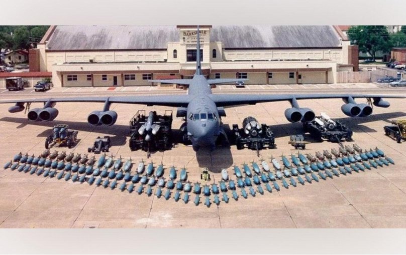 Боинг б-52 Стратофортресс