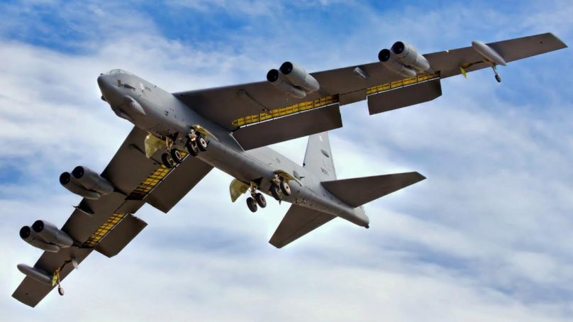 B-52h бомбардировщик