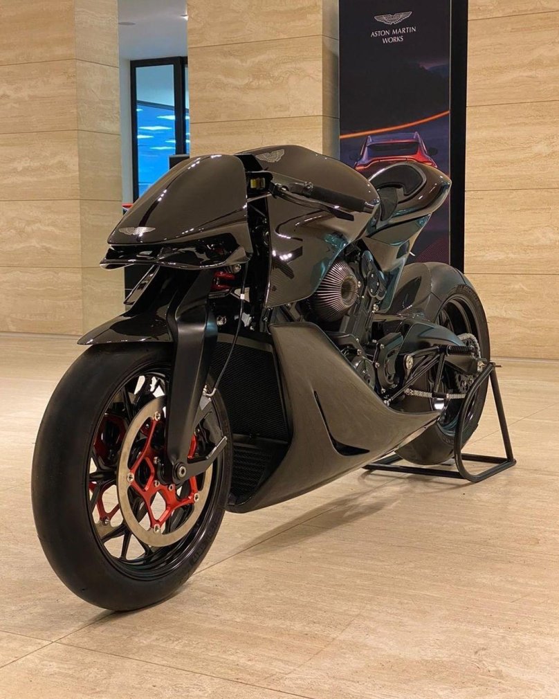 Мотоцикл Aston Martin