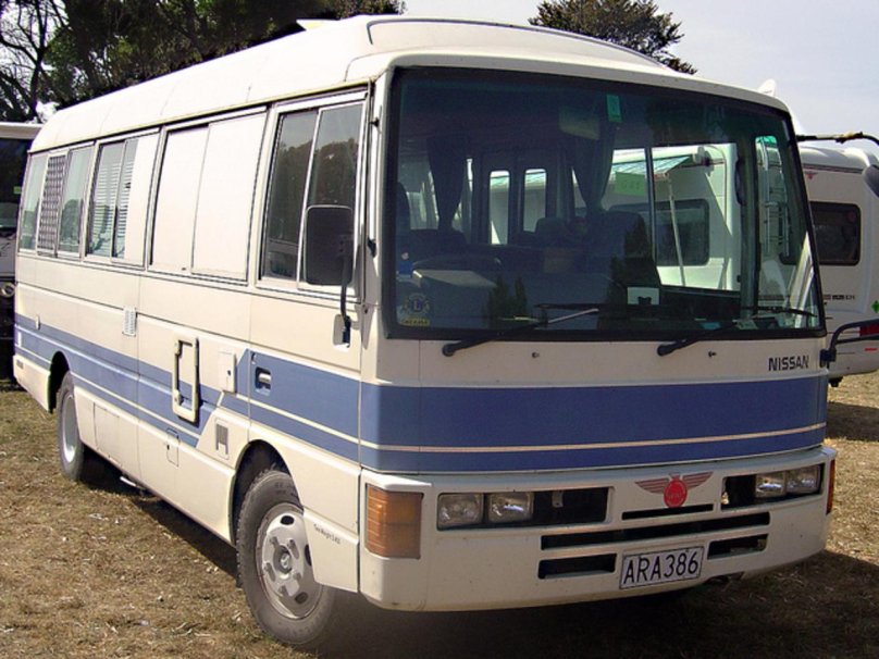 Nissan Civilian 1989