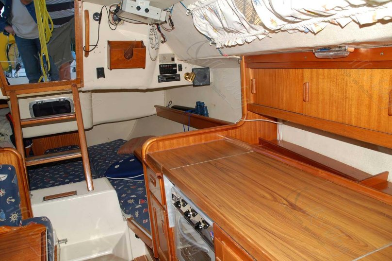 Макси Феникс яхта