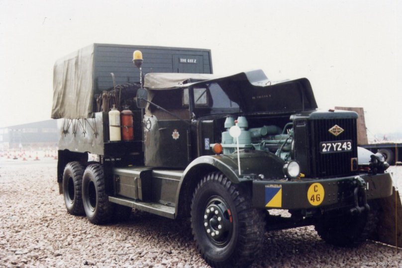 Тягач Даймонд т-980