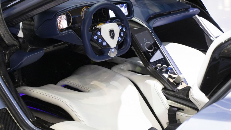 Owl машина Aspark