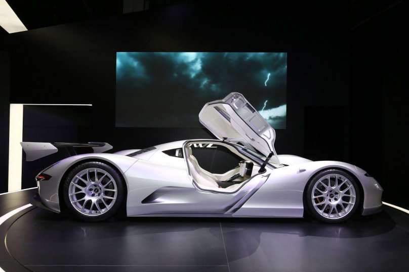 Owl машина Aspark