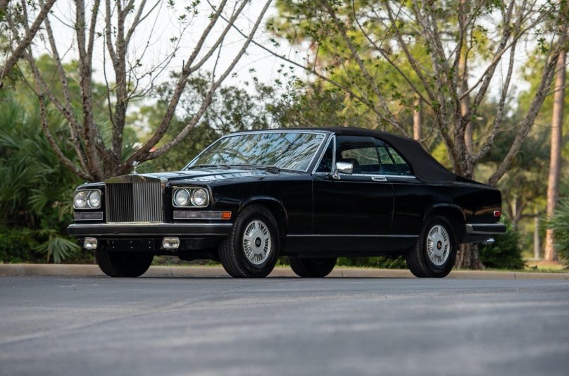 Роллс Ройс 1990 года