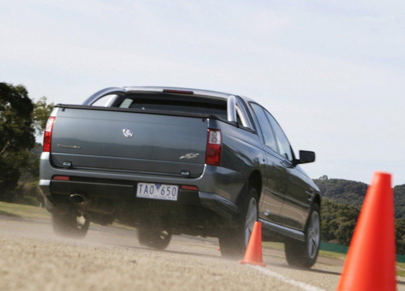 Holden Crewman Divisional van Police (vz) '2004–07