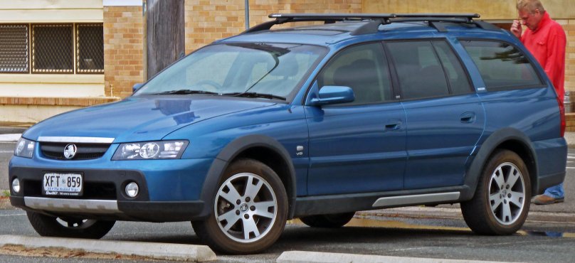 Холден Адвентра