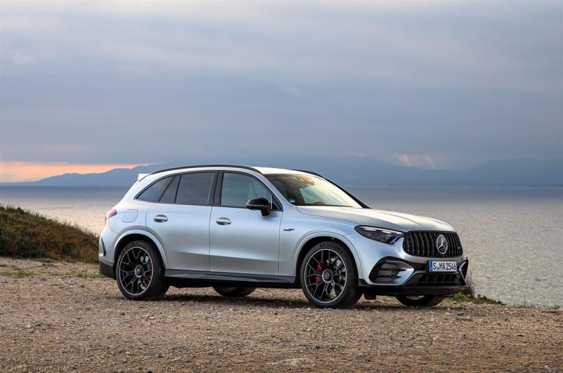 Мерседес 2025