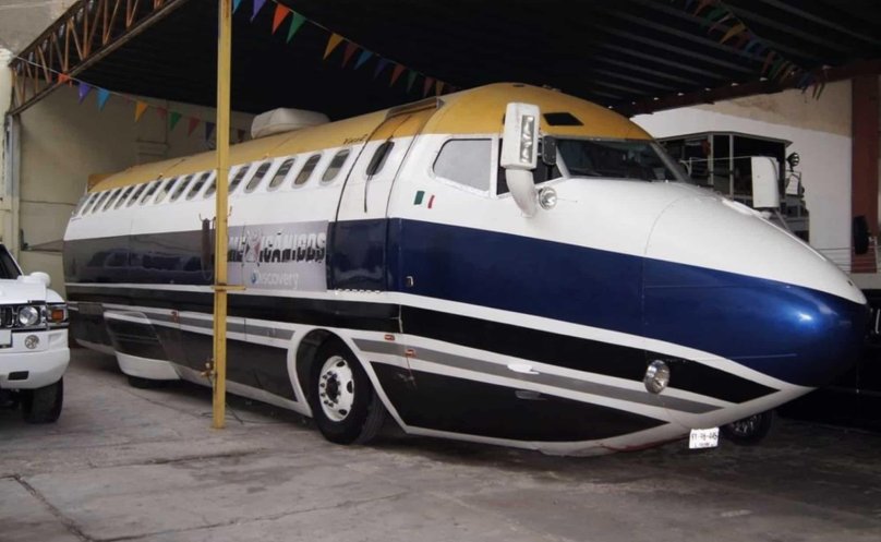 Vaca Limousines Limousine Boeing