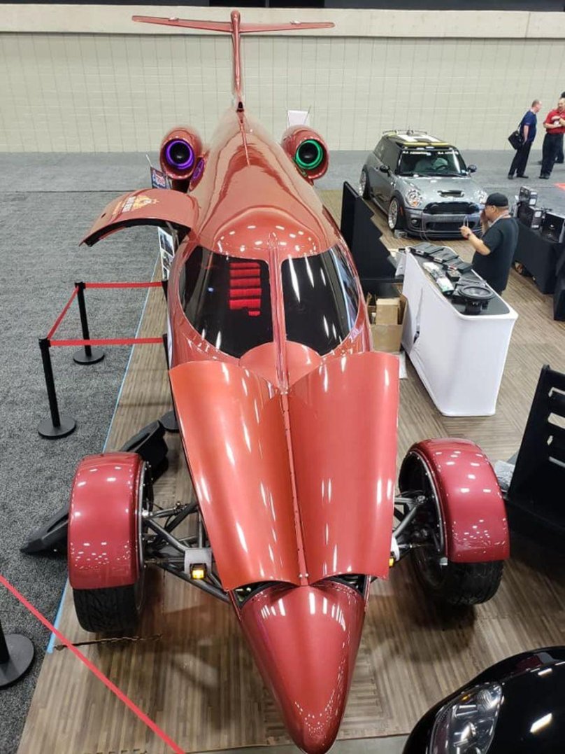 Автомобиль самолет