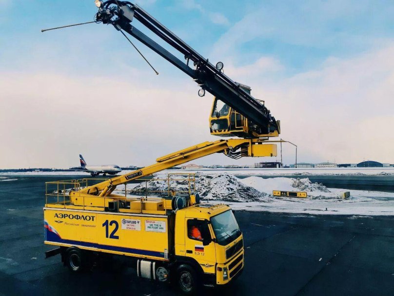 Противообледенительная машина Elephant Beta