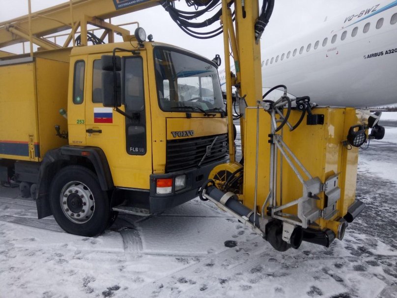 Машины для противообледенительной обработки вс