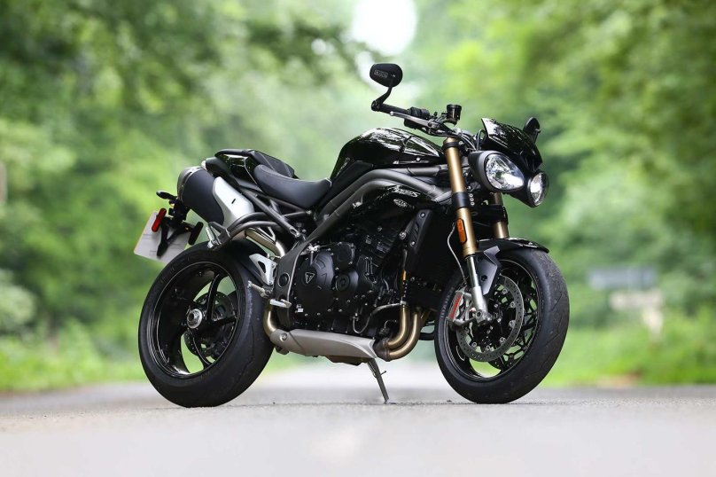 Triumph Speed Triple 1050 двигатель