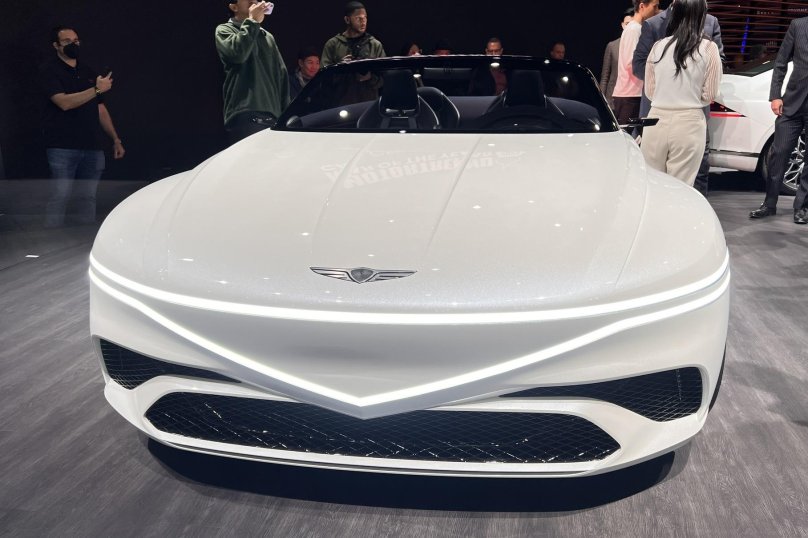 Дженезис кабриолет 2022