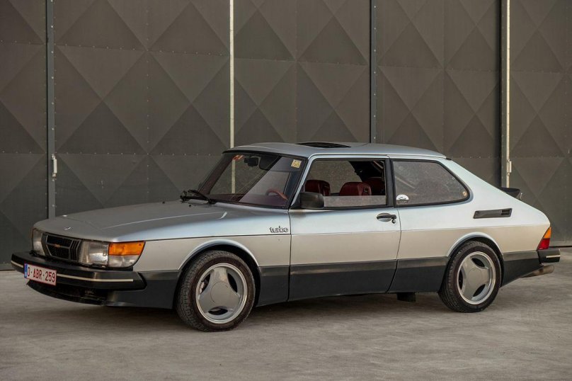 Saab 900 Turbo Coupe