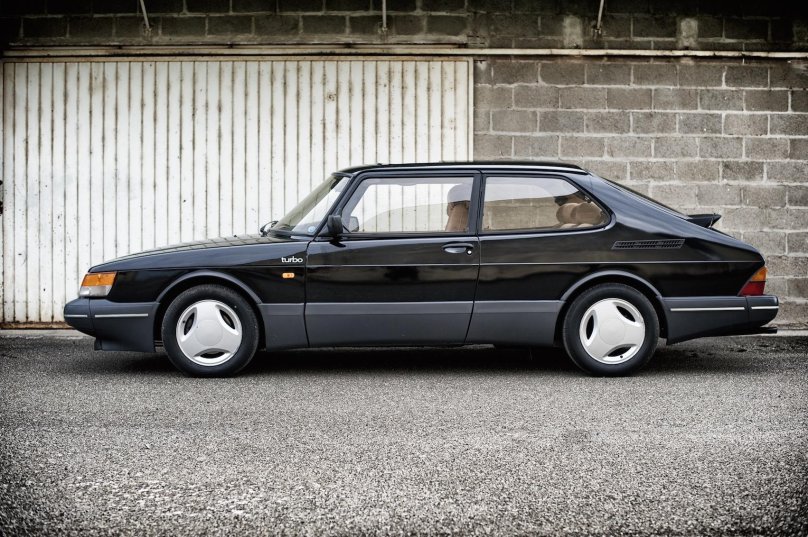 Saab 900 Turbo Coupe